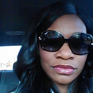 Meet your Posher, Talia